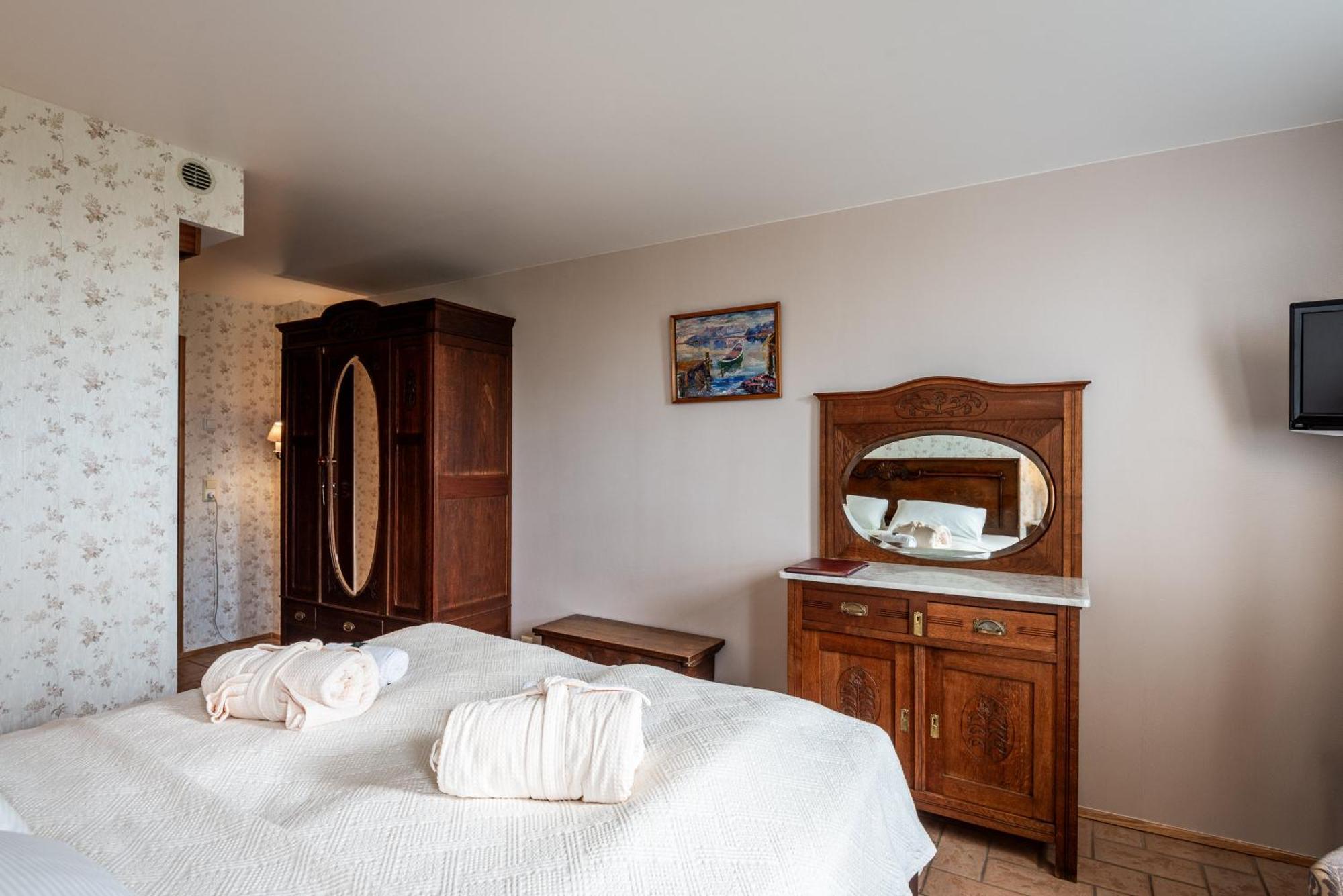 Boutique Hotel Anna By Ej Hotels Holt  Экстерьер фото