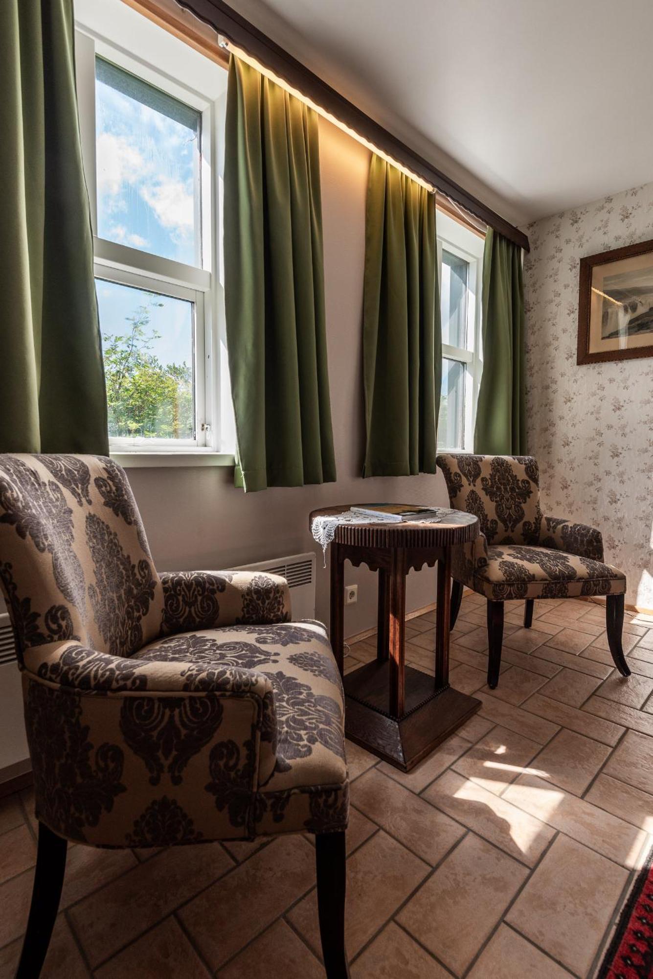 Boutique Hotel Anna By Ej Hotels Holt  Экстерьер фото